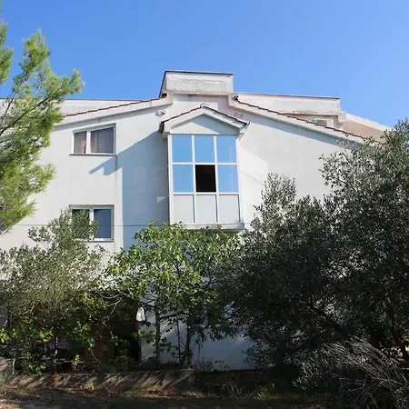 Guest house In With Balcony, Wifi